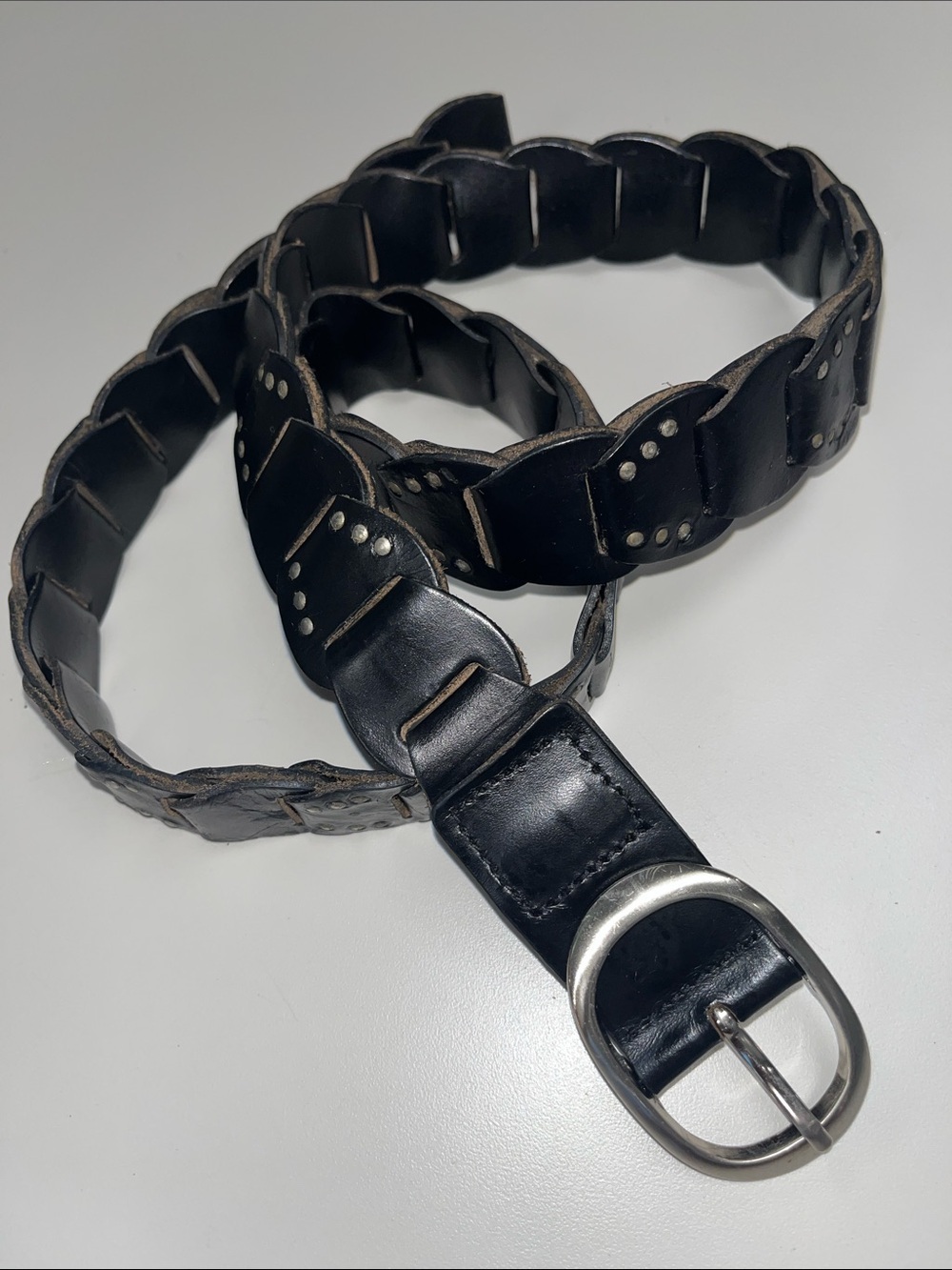 Source Unknown Black interlocking Braid Leather Belt w/Silver Buckle ML